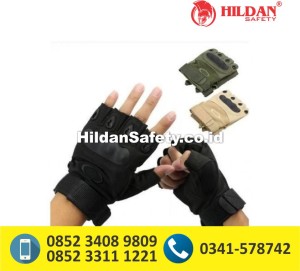 sarung tangan oakley half finger,sarung tangan oakley bandung,sarung tangan oakley surabaya